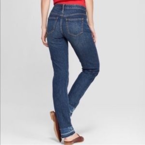 Universal Thread Womens MidRise Boyfriend Jeans 16 - Picture 3 of 4